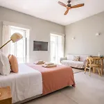 Casa Margo Apartahotel 4*