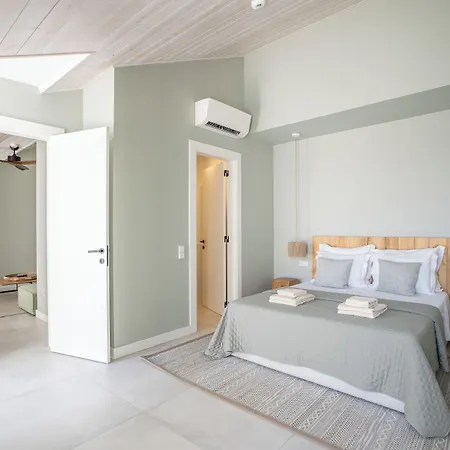 Casa Margo Lagos